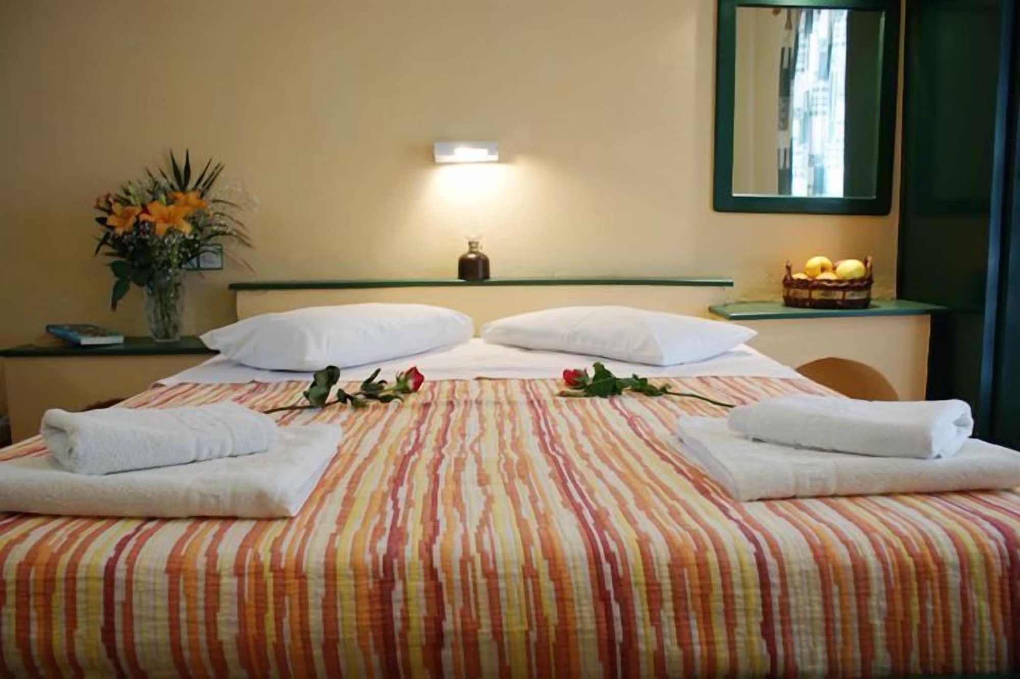 Jason Studios & Apartments Naxos City Екстериор снимка