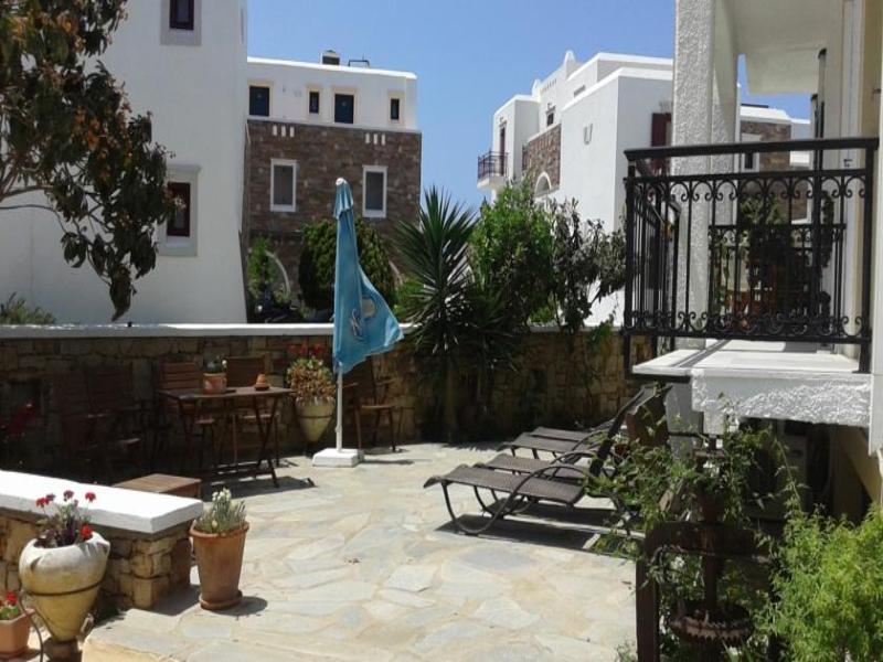 Jason Studios & Apartments Naxos City Екстериор снимка