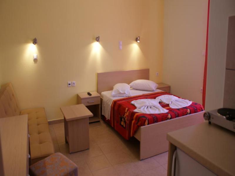 Jason Studios & Apartments Naxos City Екстериор снимка
